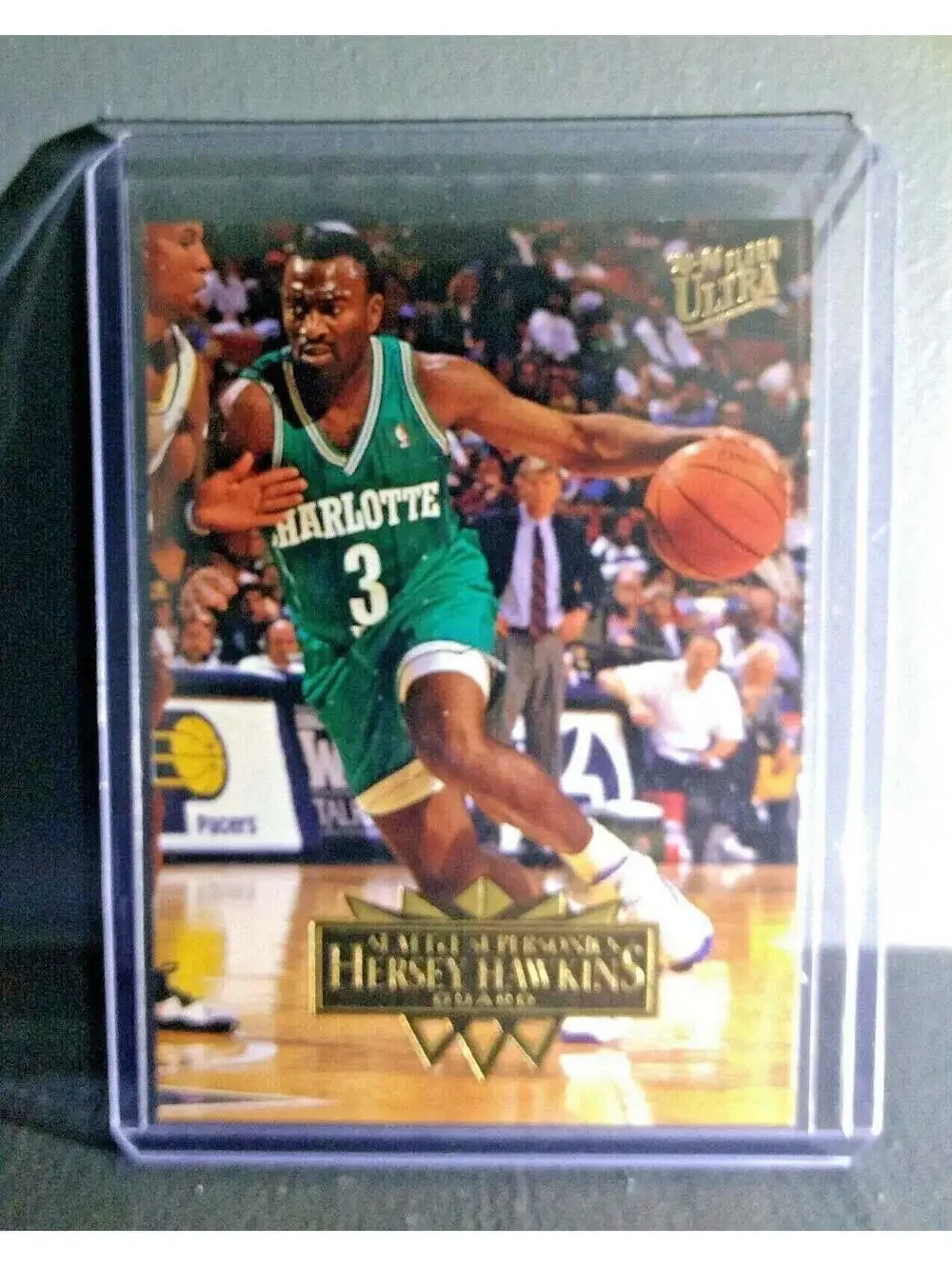 1995-96 Hersey Hawkins Fleer Ultra #170 Basketball Card